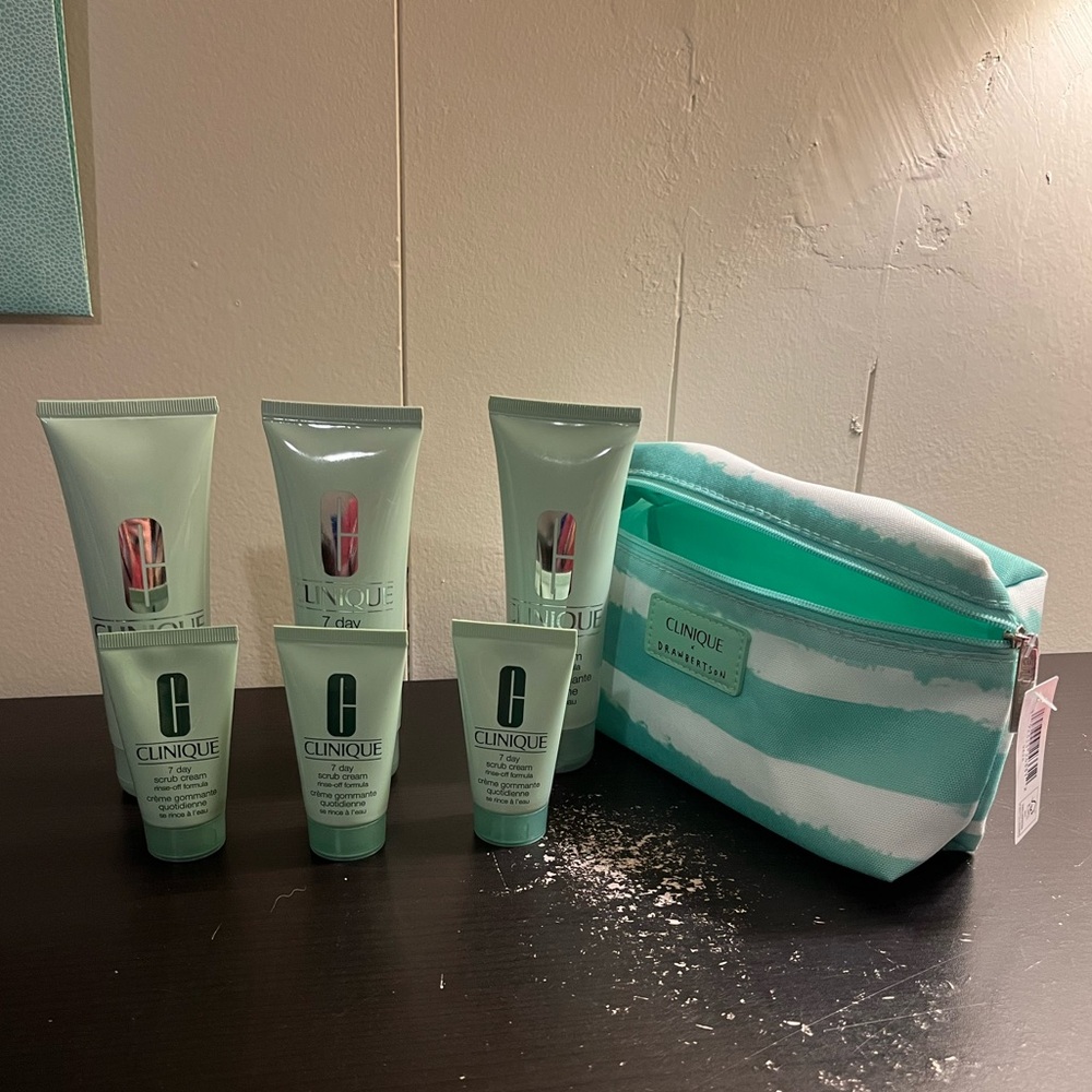 Clinique 7 Day Scrub Clean lot with bag